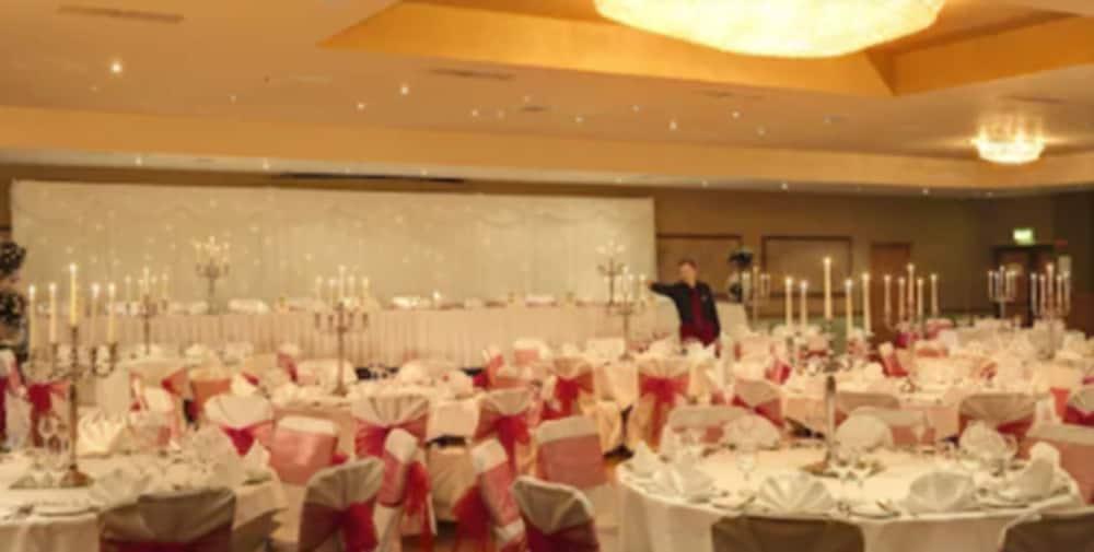 Talbot Hotel Clonmel Extérieur photo