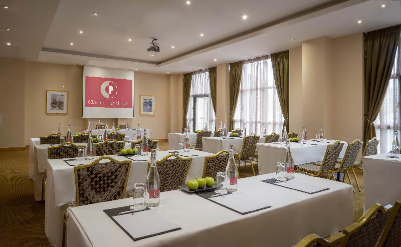 Talbot Hotel Clonmel Extérieur photo