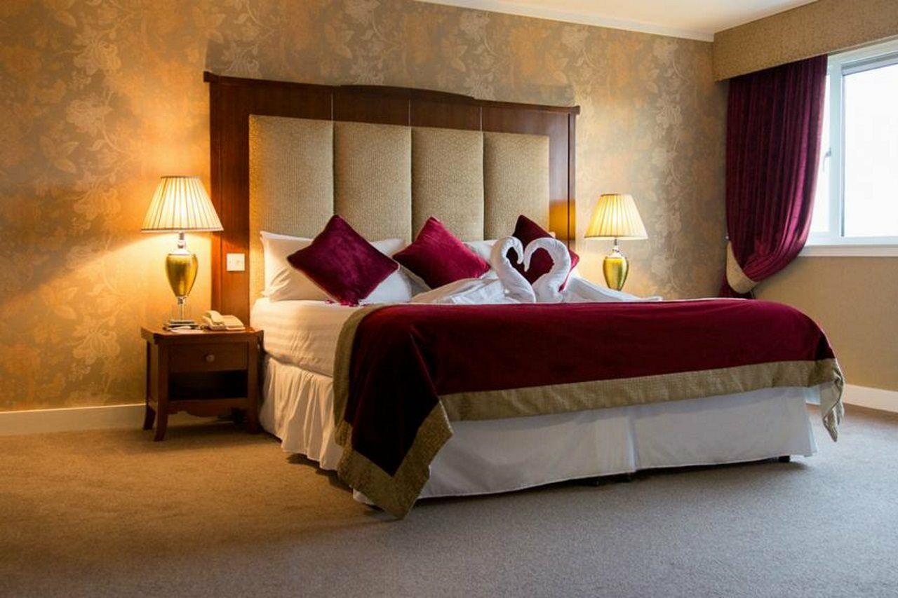 Talbot Hotel Clonmel Extérieur photo